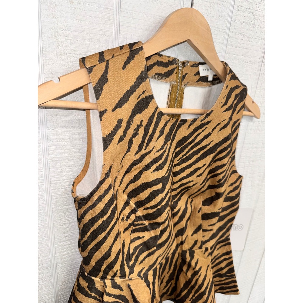 Entro Tiger Print Peplum Top Women Brown Black Cutout Back T31161 Small - Picture 3 of 7